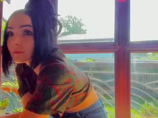 1munique's Live Sex Cam Show