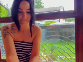 1munique's Live Sex Cam Show