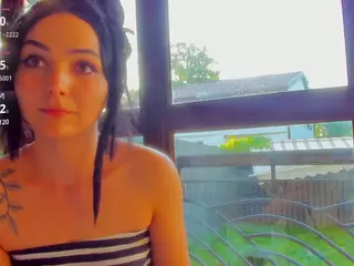 1munique's Live Sex Cam Show