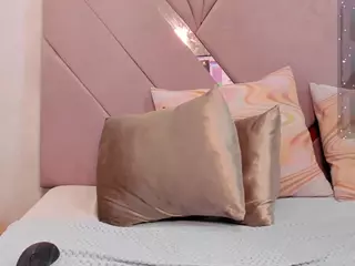 isi-cute's Live Sex Cam Show