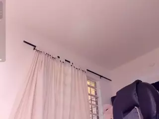 kittyroouse's Live Sex Cam Show