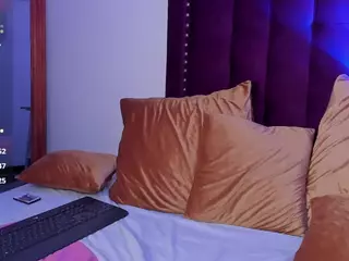 kittyroouse's Live Sex Cam Show