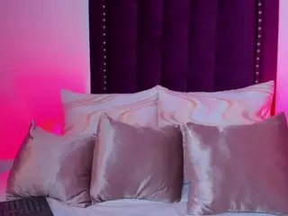 kittyroouse's Live Sex Cam Show