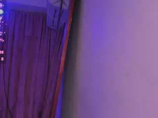 kittyroouse's Live Sex Cam Show