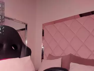 kittyroouse's Live Sex Cam Show