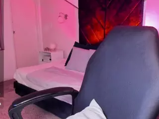 kittyroouse's Live Sex Cam Show