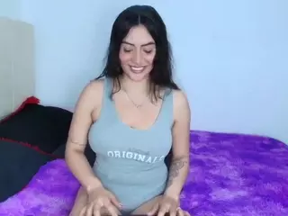 valentina-giraldo's Live Sex Cam Show