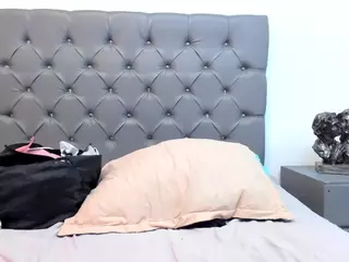 Sofia-Ortega's Live Sex Cam Show