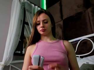 Live cam show with PollyMilles