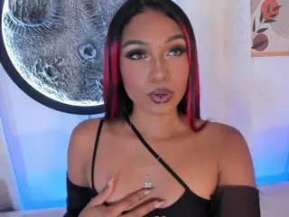 Melissa-Stonee's Live Sex Cam Show