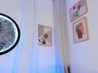 Melissa-Stonee's Live Sex Cam Show