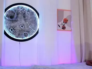 Melissa-Stonee's Live Sex Cam Show