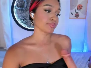 Melissa-Stonee's Live Sex Cam Show