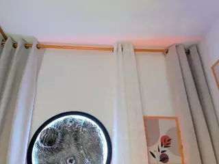 Melissa-Stonee's Live Sex Cam Show