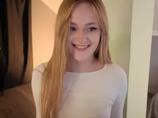 Flory-white's Live Sex Cam Show