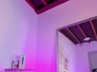 Sofievanss's Live Sex Cam Show