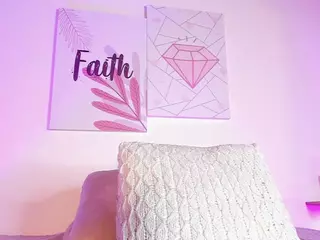 Sofievanss's Live Sex Cam Show