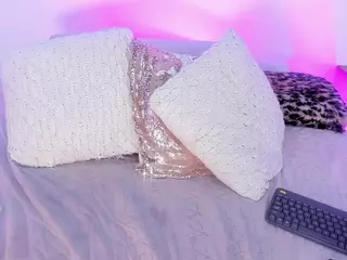 Sofievanss's Live Sex Cam Show