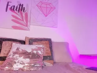 Sofievanss's Live Sex Cam Show