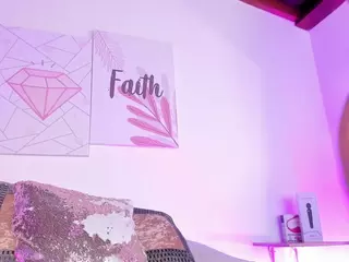 Sofievanss's Live Sex Cam Show
