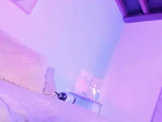 Sofievanss's Live Sex Cam Show
