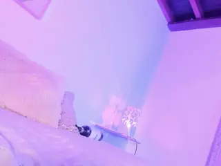 Sofievanss's Live Sex Cam Show