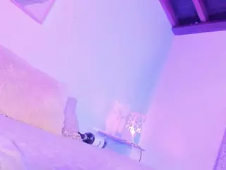 Sofievanss's Live Sex Cam Show
