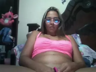 Trianabell's Live Sex Cam Show