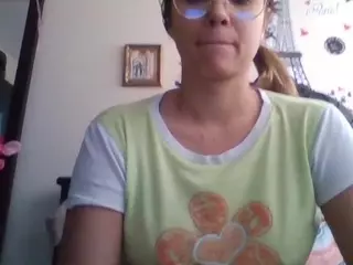 Trianabell's Live Sex Cam Show