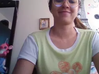 Trianabell's Live Sex Cam Show