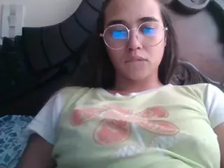 Trianabell's Live Sex Cam Show