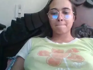 Trianabell's Live Sex Cam Show