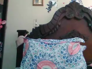 Trianabell's Live Sex Cam Show