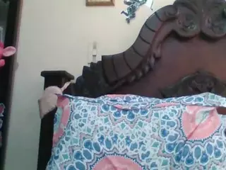 Trianabell's Live Sex Cam Show