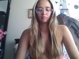 Trianabell's Live Sex Cam Show