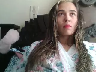 Trianabell's Live Sex Cam Show