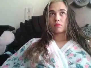 Trianabell's Live Sex Cam Show