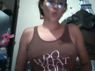 Trianabell's Live Sex Cam Show