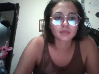 Trianabell's Live Sex Cam Show