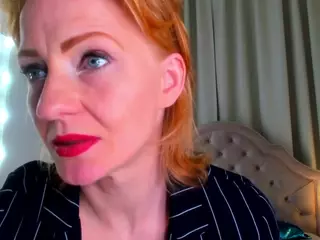AlisaRedheir's Live Sex Cam Show