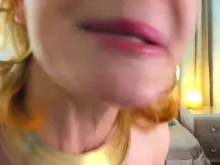 AlisaRedheir's Live Sex Cam Show