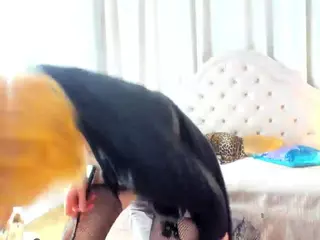AlisaRedheir's Live Sex Cam Show