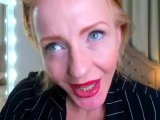 AlisaRedheir's Live Sex Cam Show