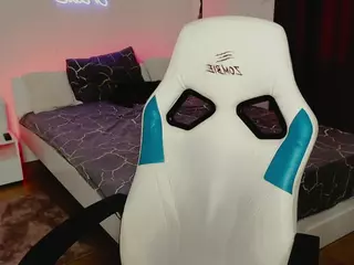 Amelia-Six's Live Sex Cam Show