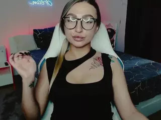 Amelia-Six's Live Sex Cam Show