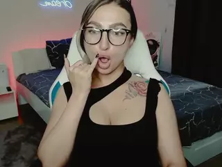 Amelia-Six's Live Sex Cam Show