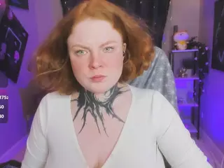 CassieRedKiss's Live Sex Cam Show