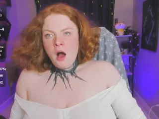 CassieRedKiss's Live Sex Cam Show