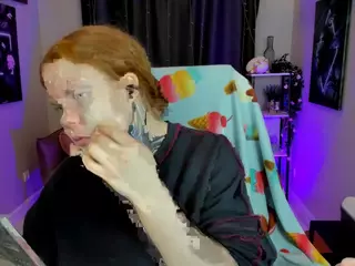 CassieRedKiss's Live Sex Cam Show