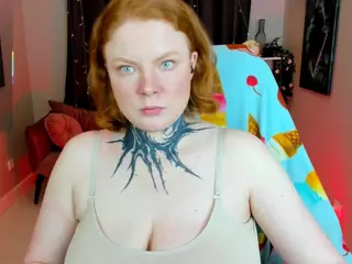 CassieRedKiss's Live Sex Cam Show